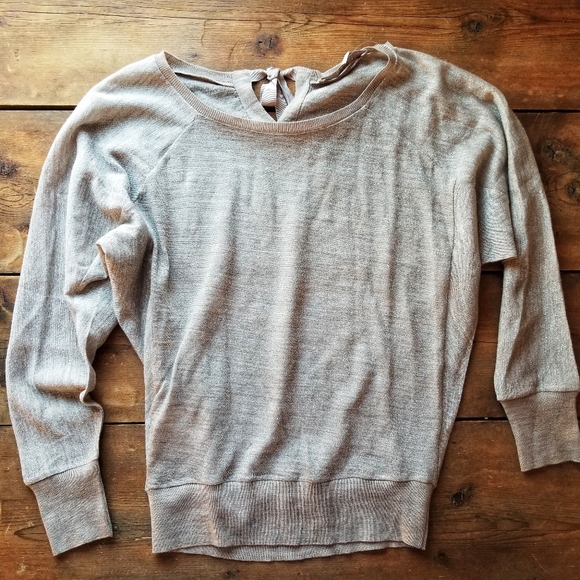 LOFT Tops - Loft long sleeve top